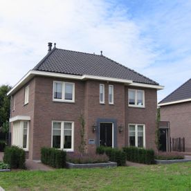 De herbouw van discotheek De Breijenburg in Ledeacker werd door Bouwbedrijf Van Oijen gezet